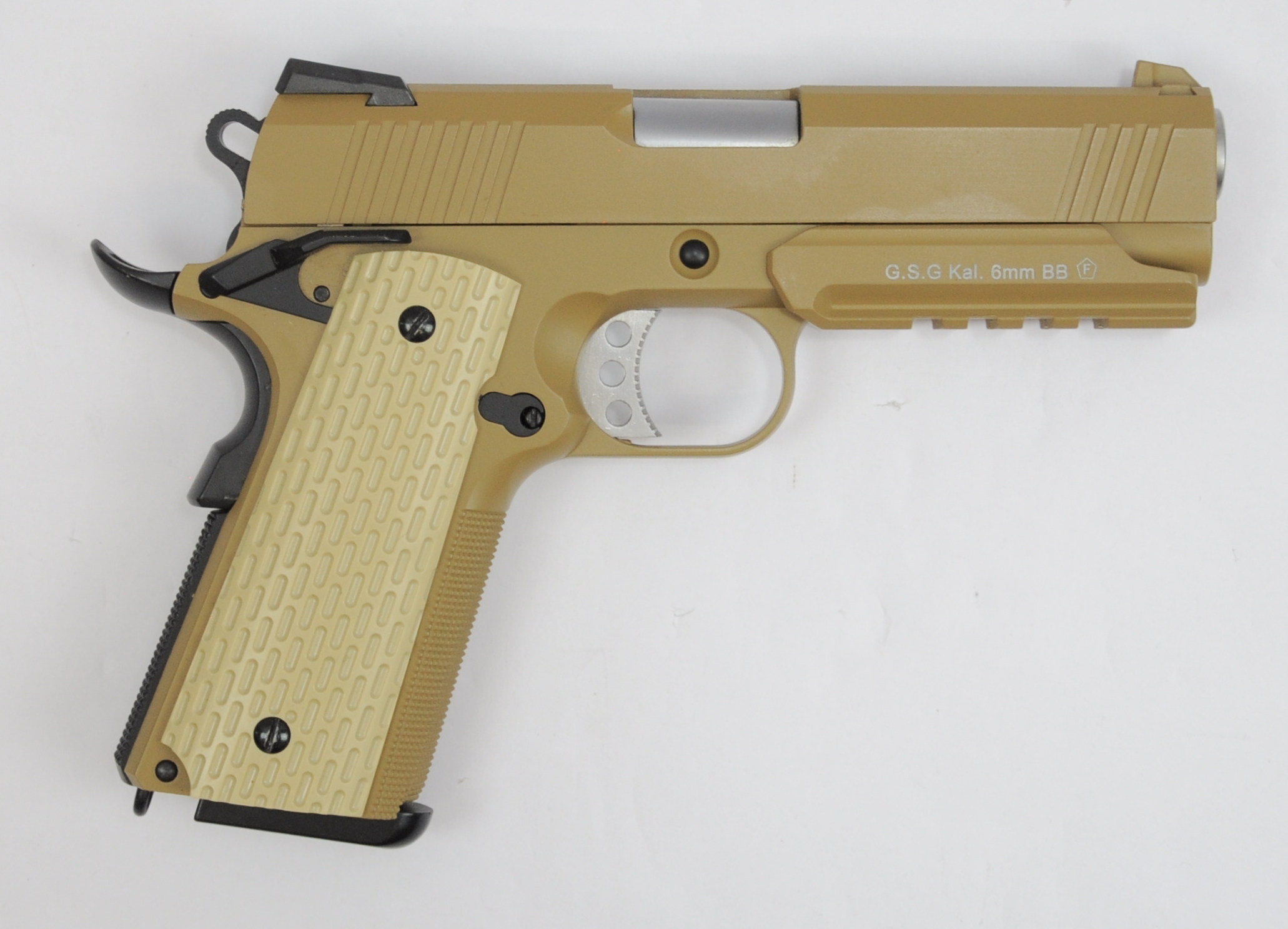 SAP Wei-ETech Desert Warrior 4.3, Vollmetall, 6mm GBB, tan
