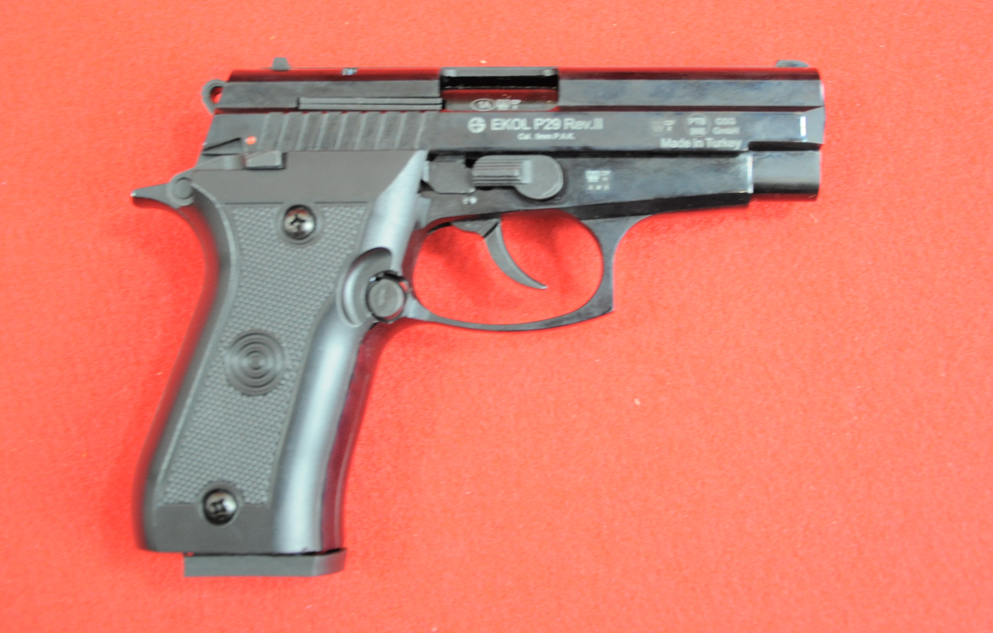 Ekol P29 Rev. II 9mm P.A.K. (PTB 998) schwarz