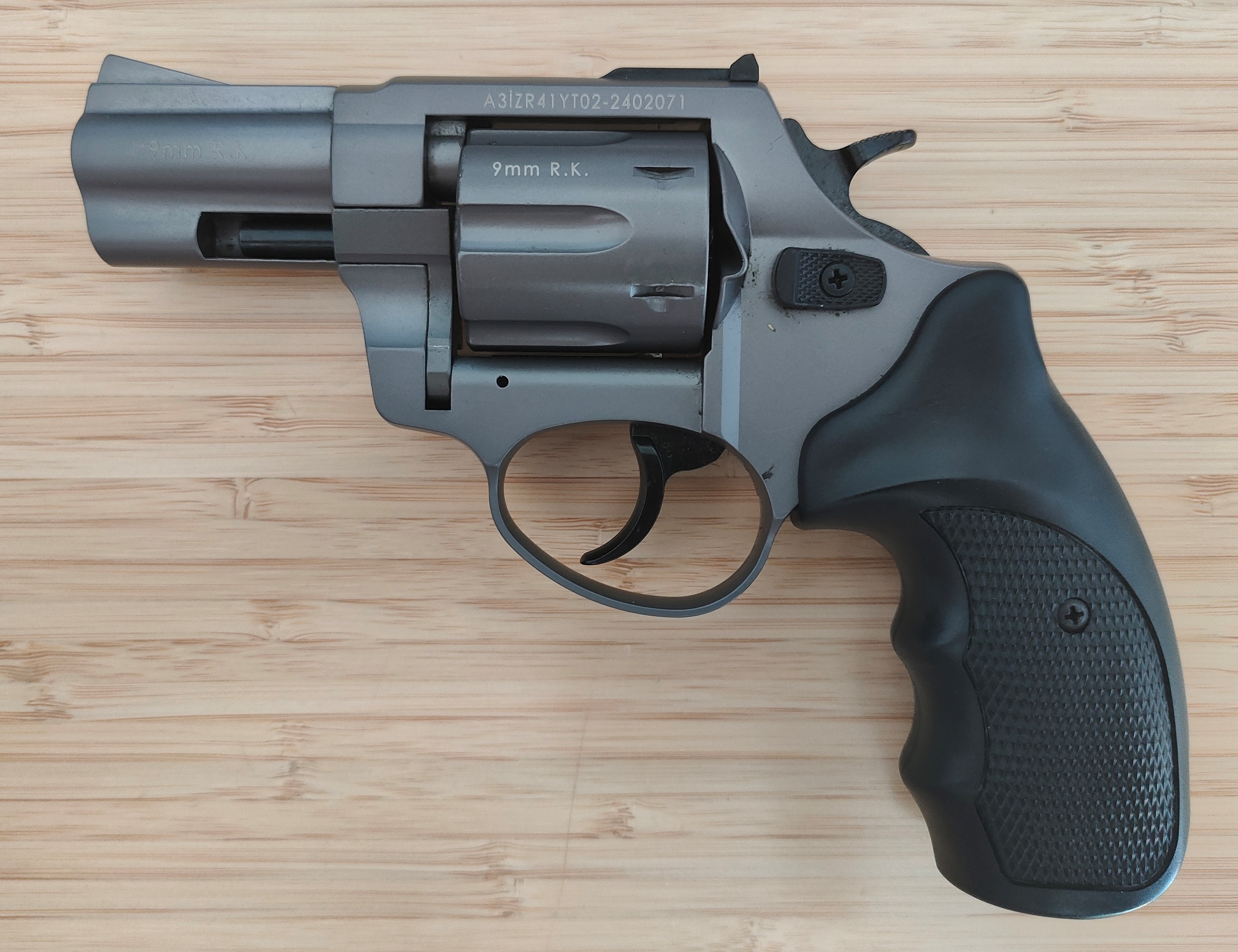 ZORAKI R1Schreckschussrevolver / Gasrevolver 9 mm R.K. titan 2. Wahl